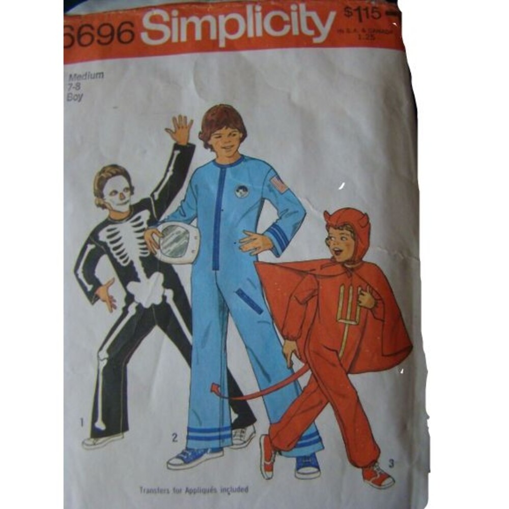 Vintage Patterns Halloween Costume Sewing 1970s Clown Devil Mouse Astronaut Prop - Picture 3 of 4
